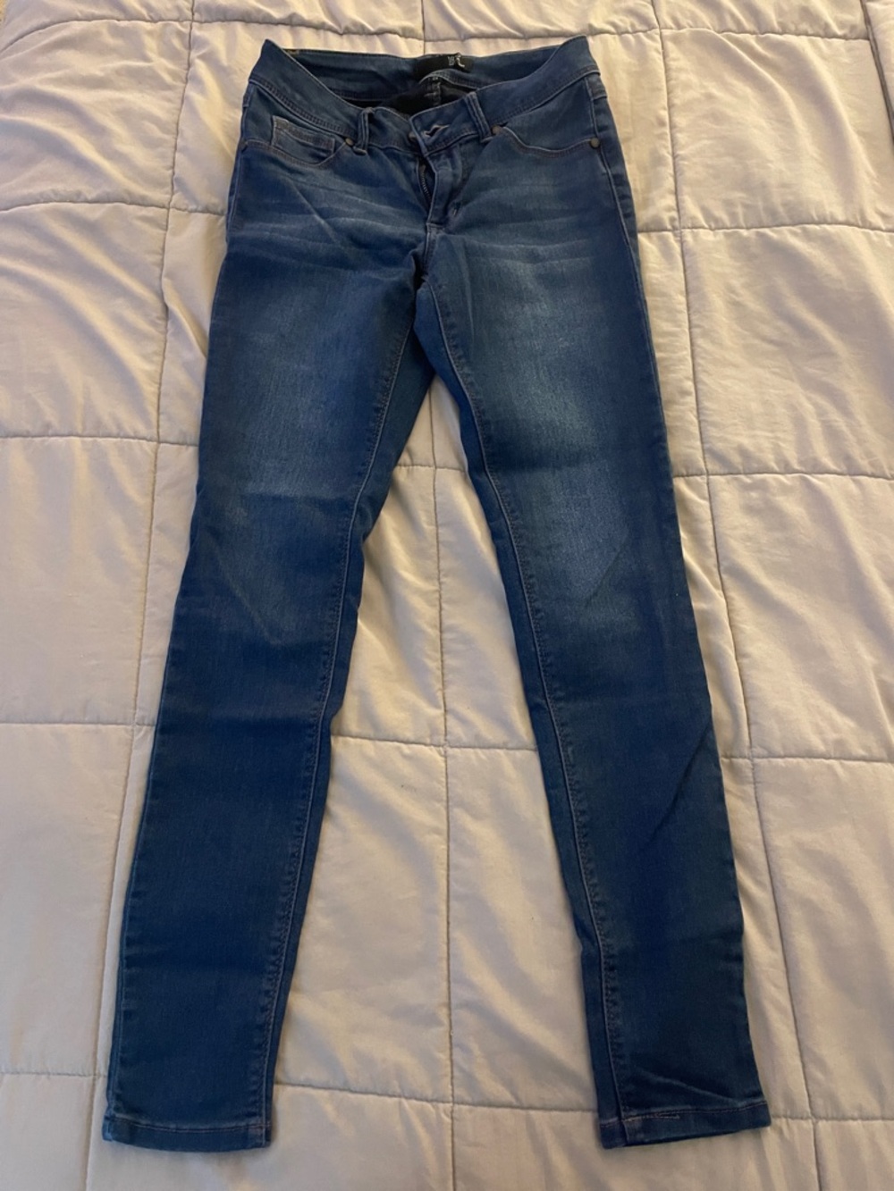 1822 Denim Women's Indigo Skinny Jeans